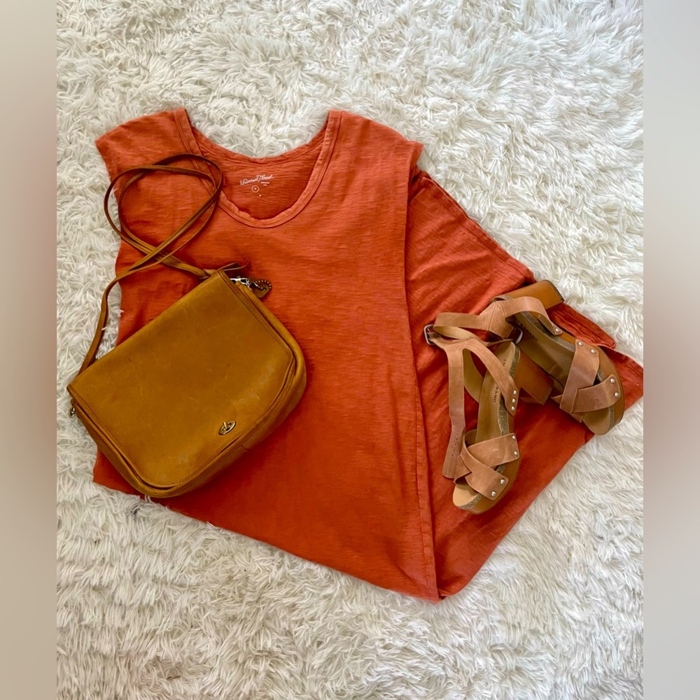 Universal Thread Brick Orange T-Shirt MIDI Dress!